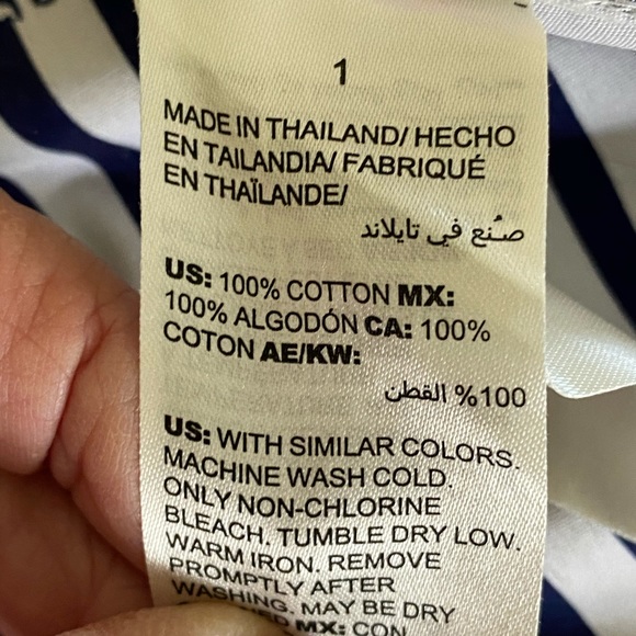 Chico’s No Iron Button Down Long Blouse Stripe - Picture 4 of 6